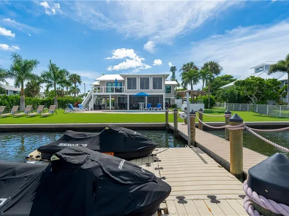 205 Bayview AVE, FORT MYERS BEACH, FL 33931