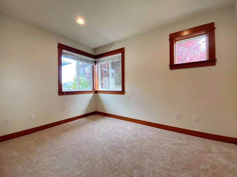 South Bedroom (around 11'11" x 8'2")