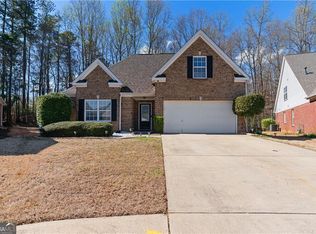5442 Ashmoore Ln, Flowery Branch, GA 30542