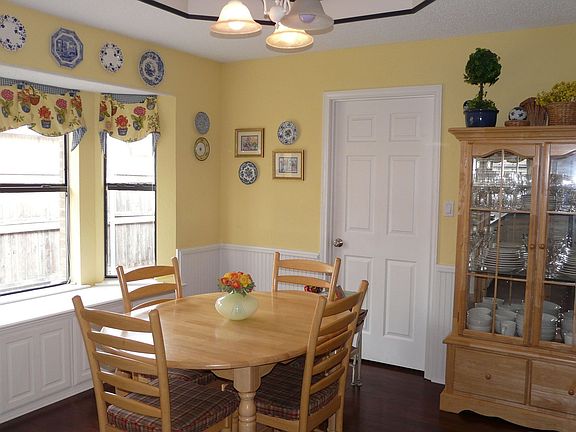 Breakfast nook