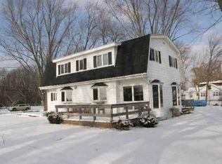 2311 W Fairview Ave, Johnsburg, IL