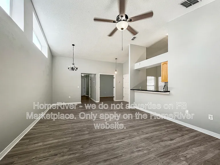 11637 Sunshine Pond Rd — Photo 7