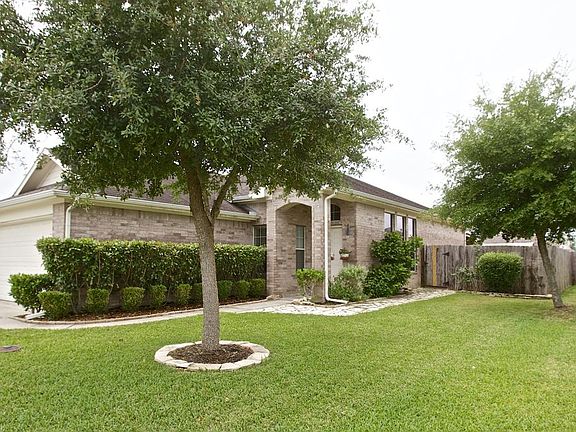 Come See ... Come Buy this finely appointed home in The Meadows of Bay Colony.