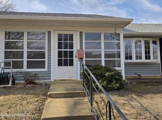 529B Portsmouth Dr, Lakewood, NJ 08701