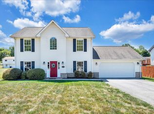 4310 Quail Dr NW, Roanoke, VA 24017