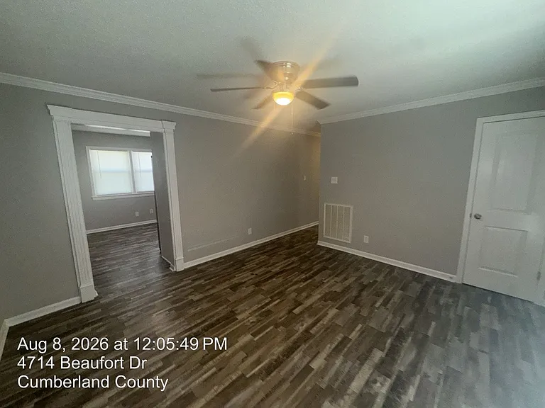 4714 Beaufort Dr — Photo 8