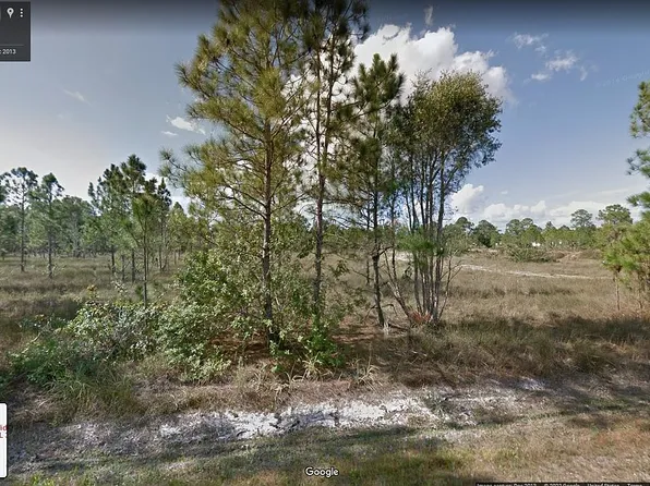 919 Euclid Ave, Lehigh Acres, FL 33972