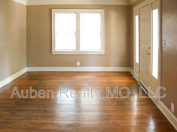 5th image of 5411 Charlotte St