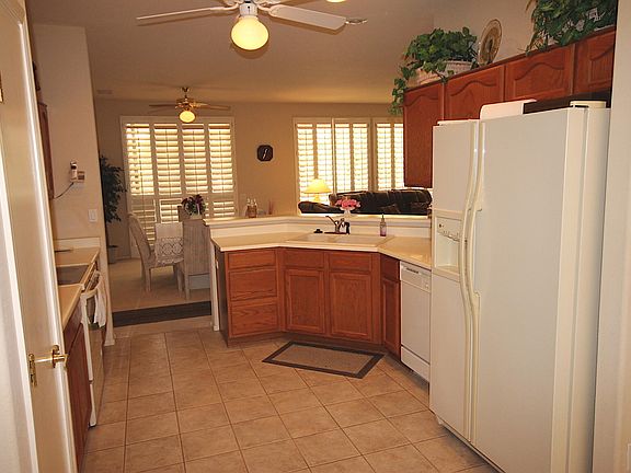 5th image of 16134 W Blue Aster Ct