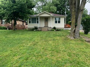 1908 Poplar St, Highland, IL