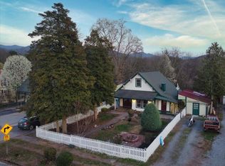 1363 Webster Rd, Sylva, NC 28779