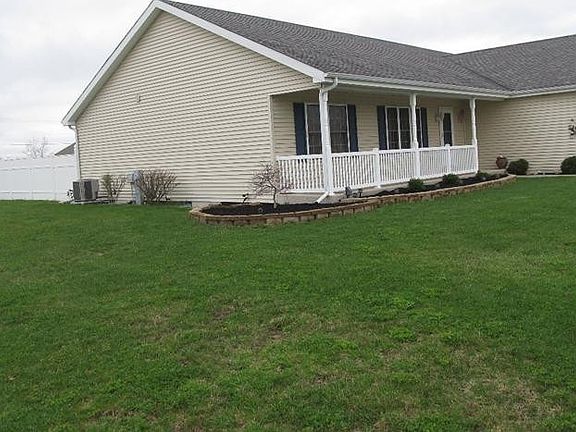 3rd image of 9311 W 136th Ln