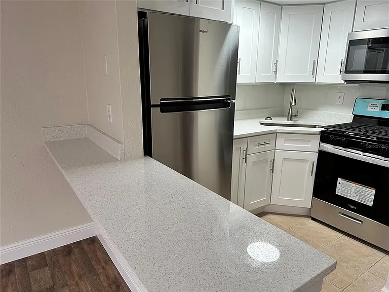 122 Water Front Way #170 — Photo 4