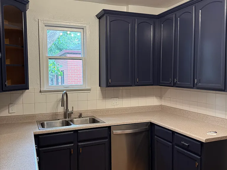 50 W Cedar Ave — Photo 14