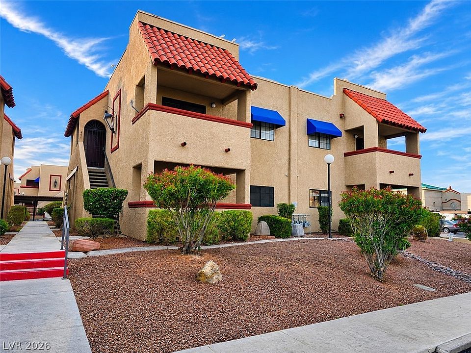1st image of 4211 Sanderling Cir Unit 286