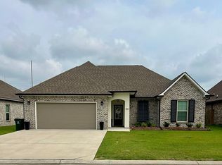 180 Adley Ave, Houma, LA 70364