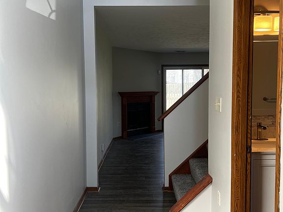 4th image of 525 Brandywine Dr