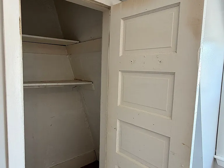 682 Beech St #5 — Photo 6