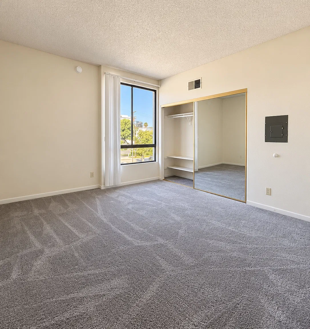 1 bed, 2.5 bath, 1100 sqft, $2,600 — Photo 4