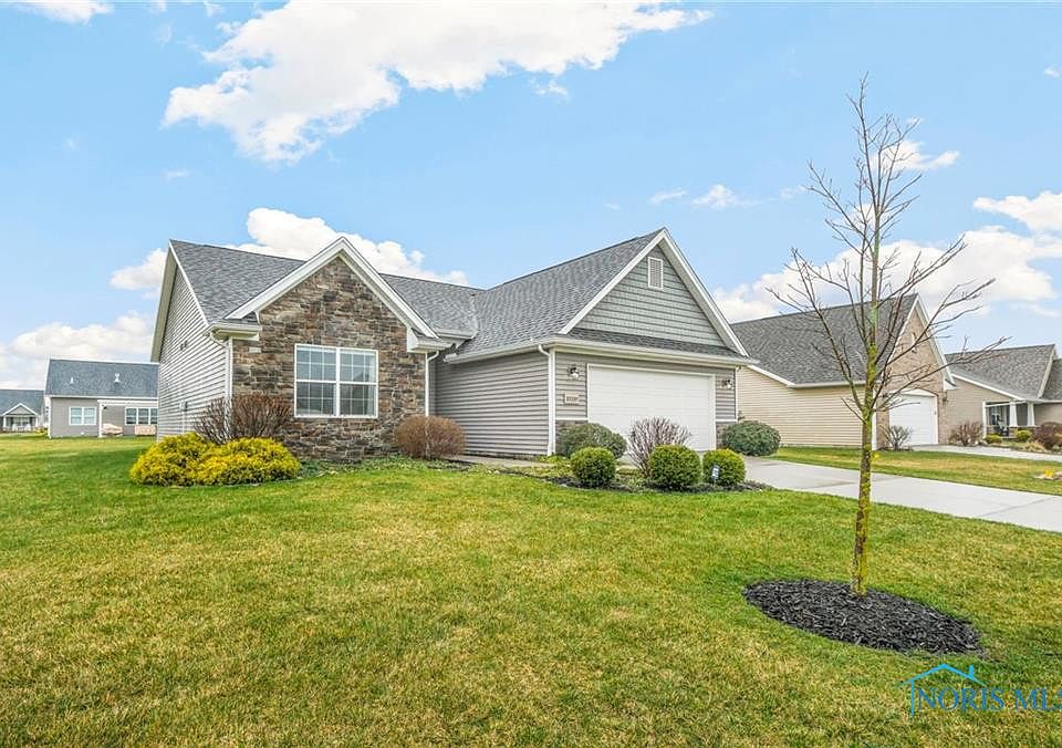 1st image of 15339 Silver Pine Ct