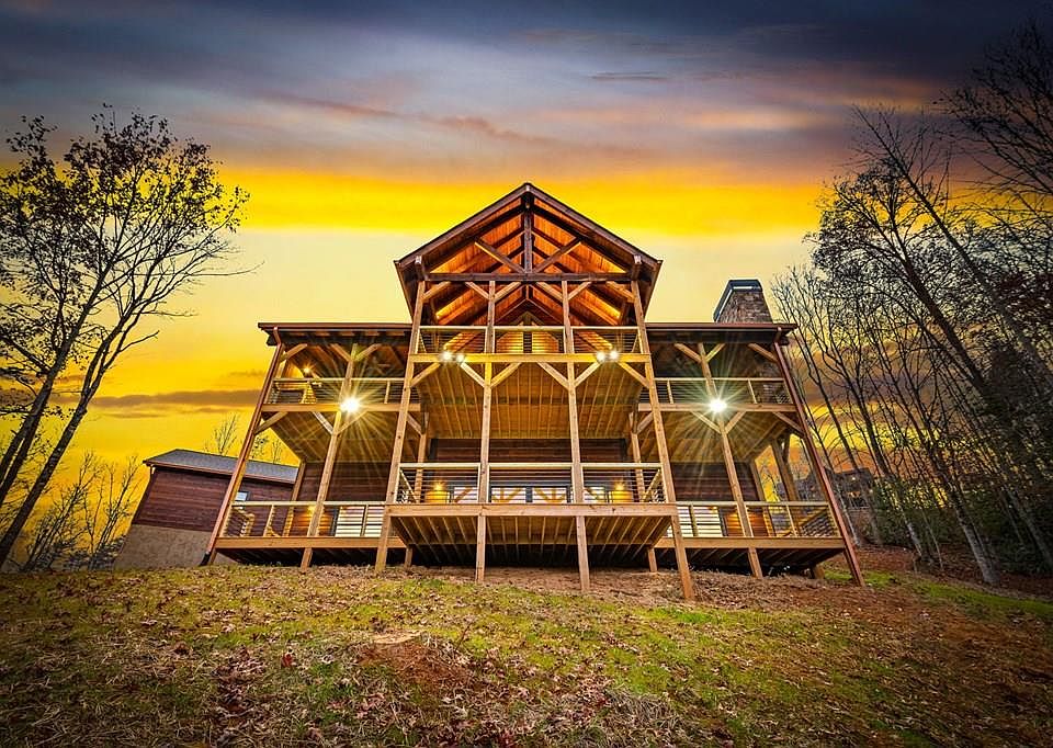 1st image of 290 Weaver Creek Overlook