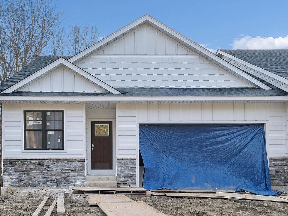 1st image of 20381 Excelsior Blvd