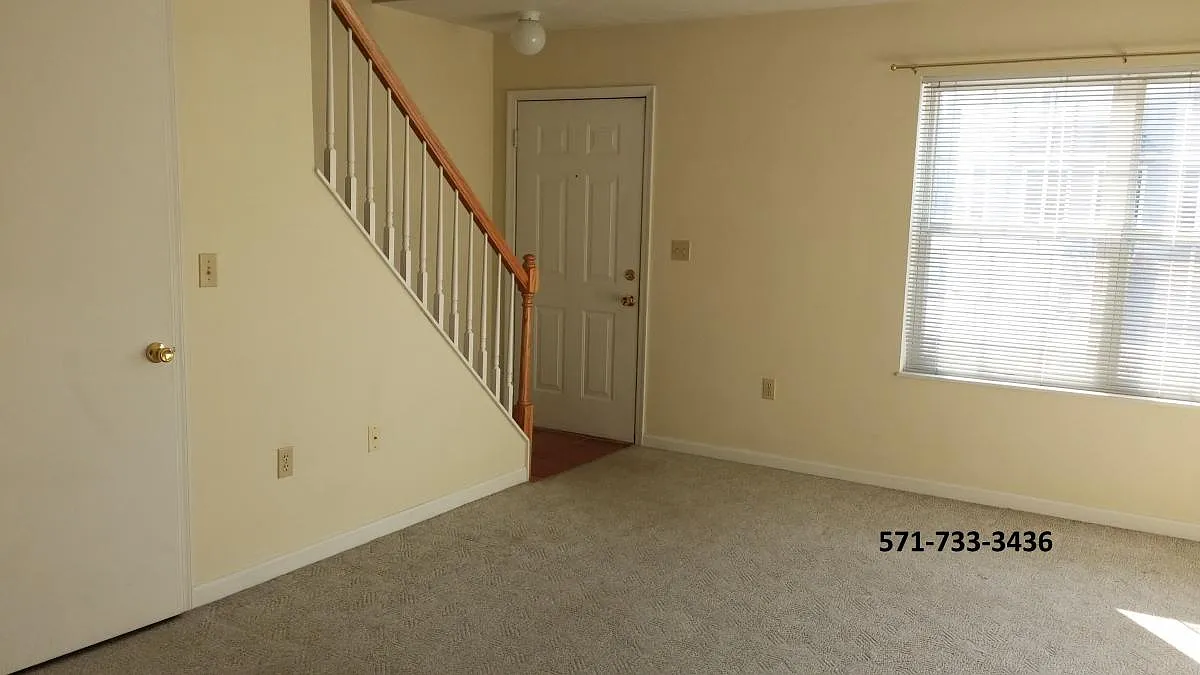 2 bed, 1.5 bath, 950 sqft, $1,500 — Photo 4