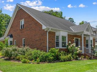 1801 Rolling Rd, Greensboro, NC 27403