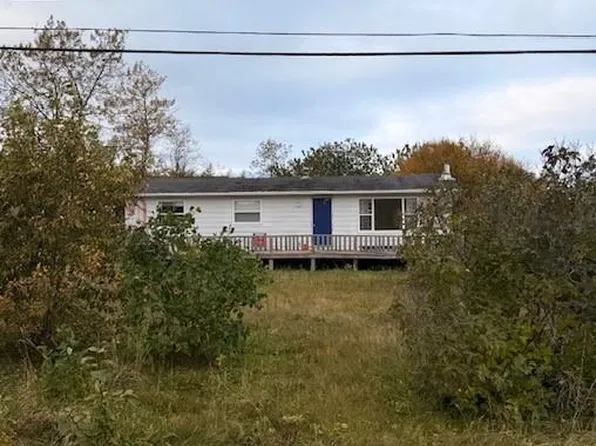 62 Pond Road, Rocky Harbour, NL A0K4N0