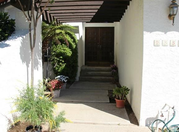 3rd image of 2351 Santa Cruz Ct