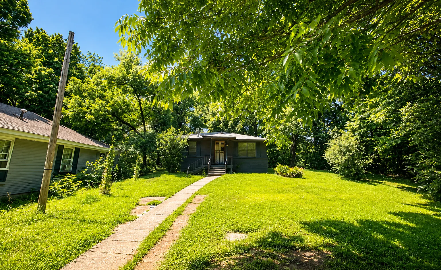 3 bed, $1,250 — Photo 1