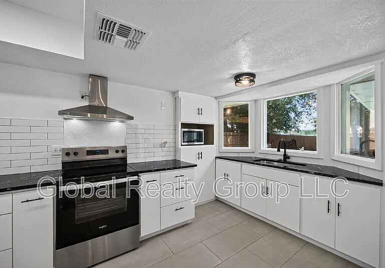 6803 Buckley — Photo 14