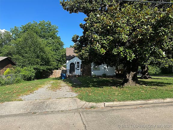 3rd image of 1112 S 8th St