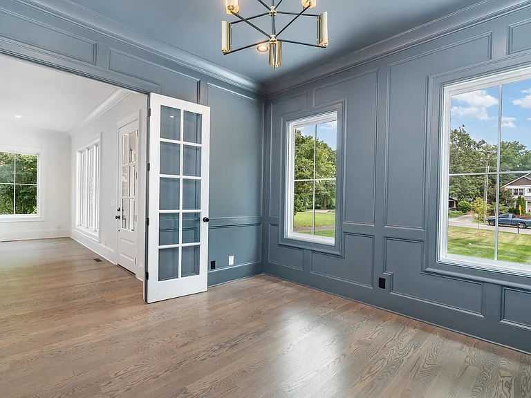 909B Gale Ln — Photo 11