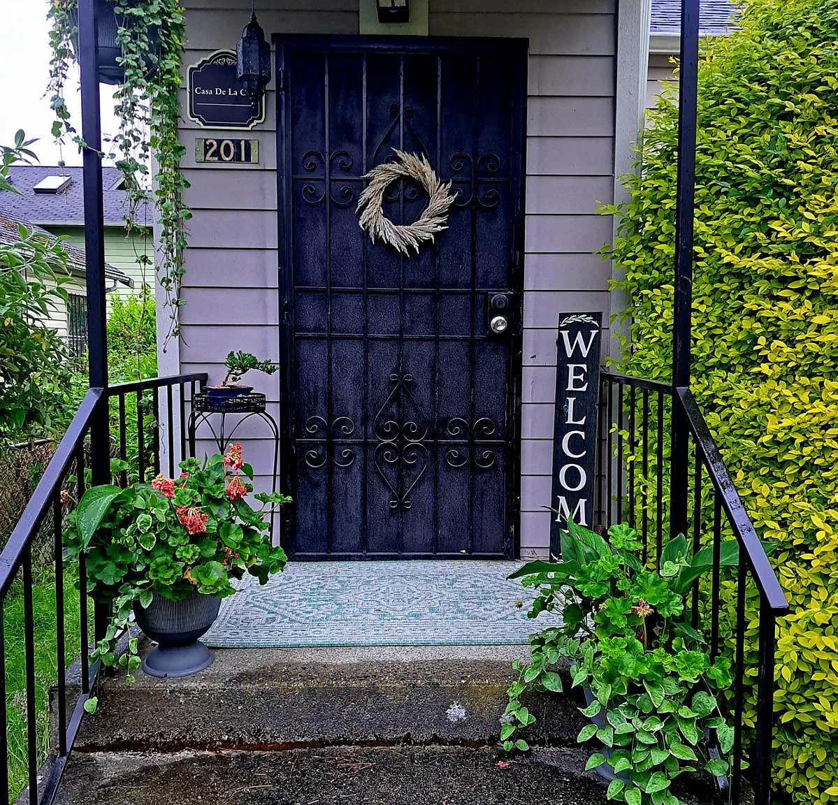 201 17th Ave S — Photo 2