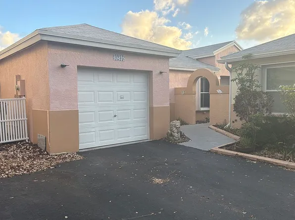 4235 SW 72nd Ter, Davie, FL 33314