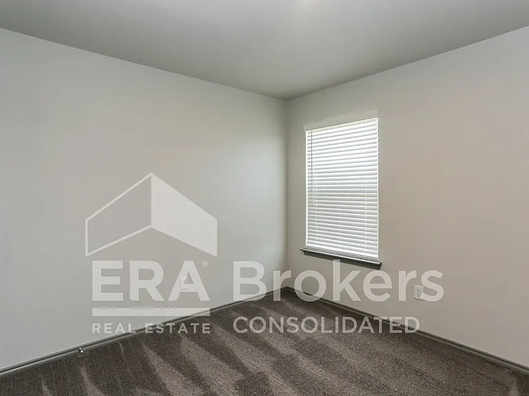 239 Green Valley Dr — Photo 19