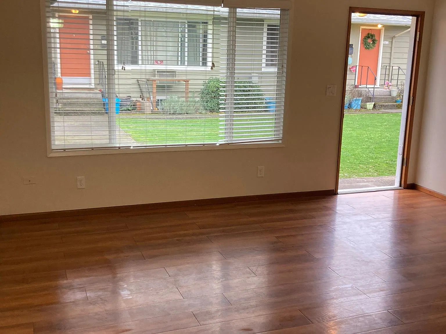 7422 N Omaha Ave — Photo 3