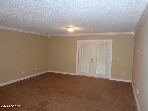 2nd image of 111 Camino Cir