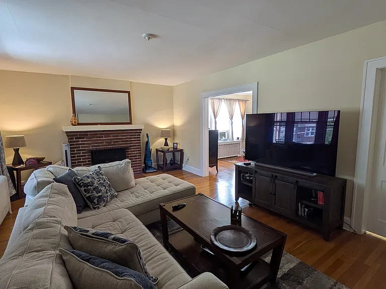 152 Winthrop Ave #2 — Photo 3