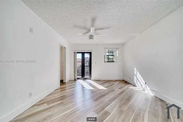 9151 W Sunrise Blvd — Photo 13