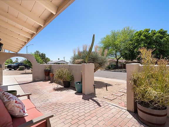 4th image of 7608 E Catalina Dr