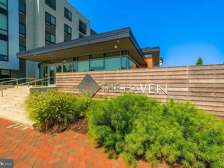 145 Riverhaven Dr #23 — Photo 3