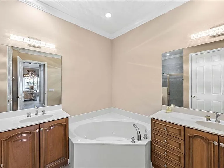 9255 Museo Cir #103 — Photo 16