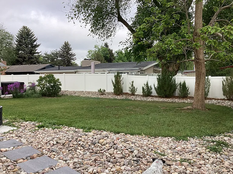 808 E Lake St — Photo 14