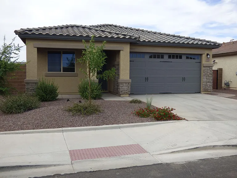 17210 W Diana Ave — Photo 1