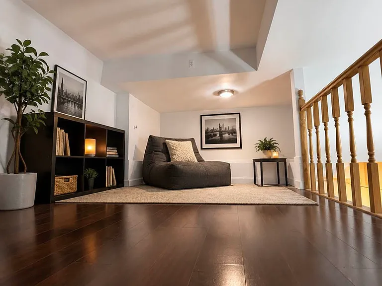 11 Maiden Ln #2C — Photo 3