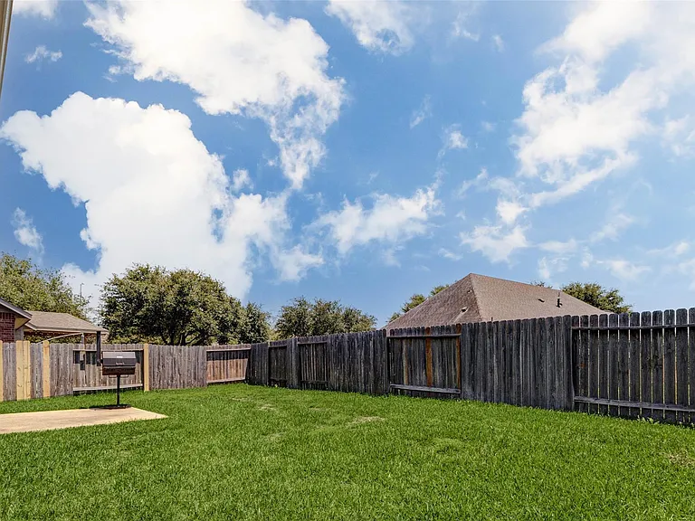 6107 Nicholas Ln — Photo 25