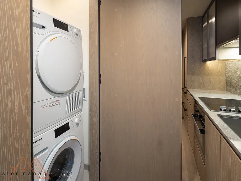 1000 Auahi St #3205 — Photo 9