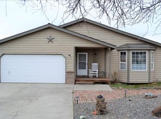 3237 NE Woodbury Ct, Bend, OR 97701
